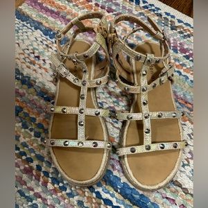 Girls Steve Madden Gladiator sandals